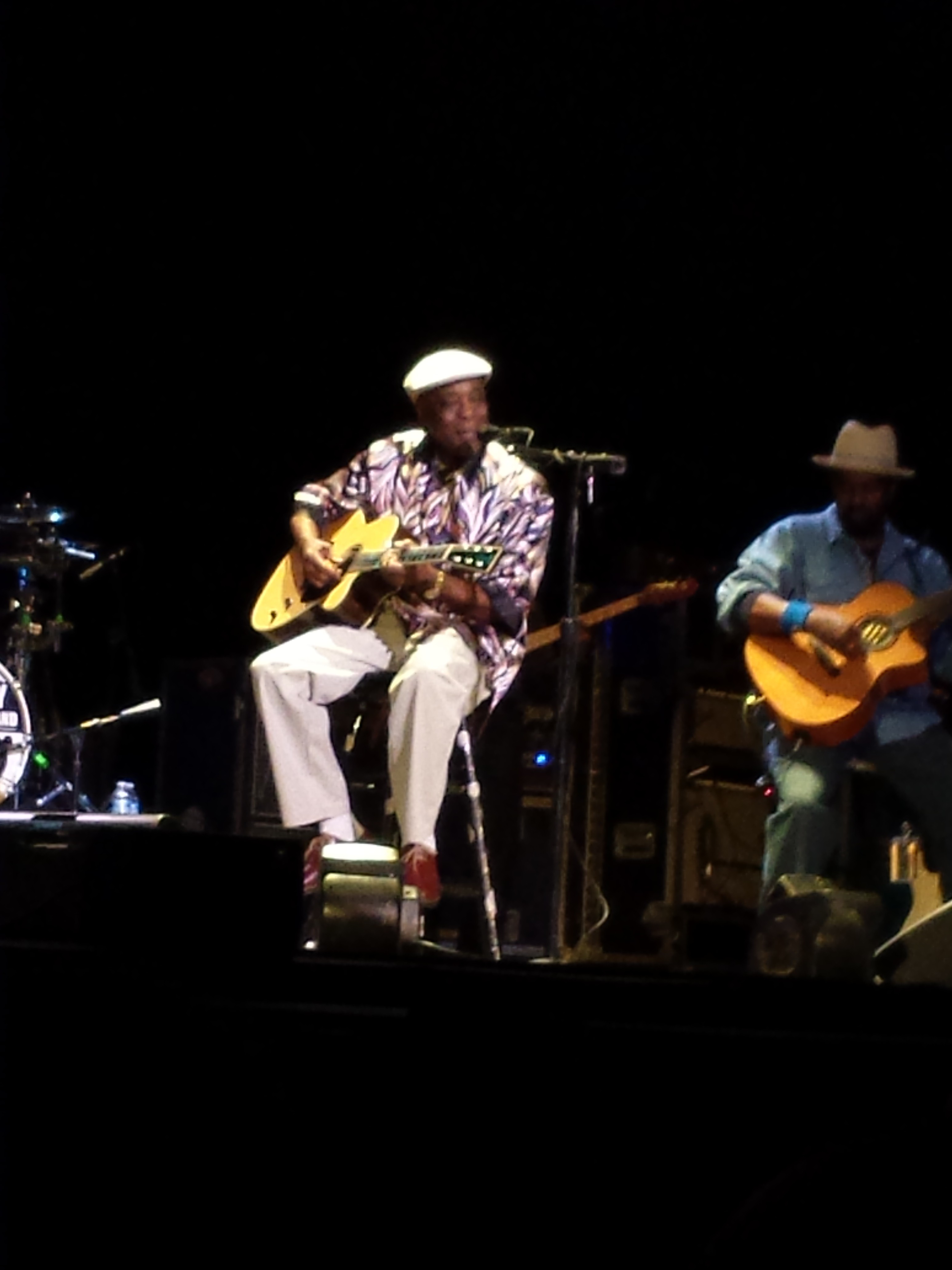 BuddyGuy2014-02-08TownshipAuditoriumColumbiaSC (4).jpg